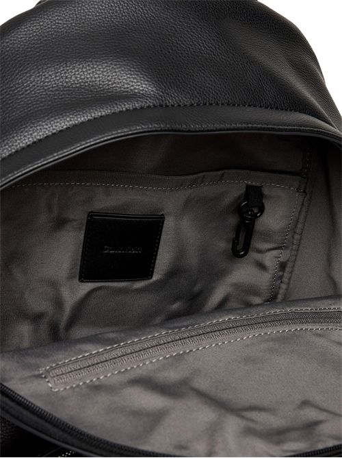 CALVIN KLEIN Zaino rotondo rialzato CALVIN KLEIN | LV04D3155GUB1